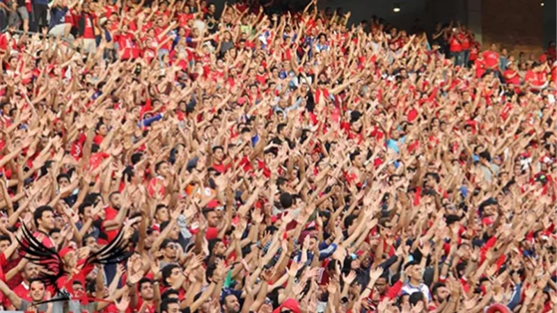 جماهير الاحمر قبل مواجهة الوداد..الاهلى علمنا مافيش مستحيل