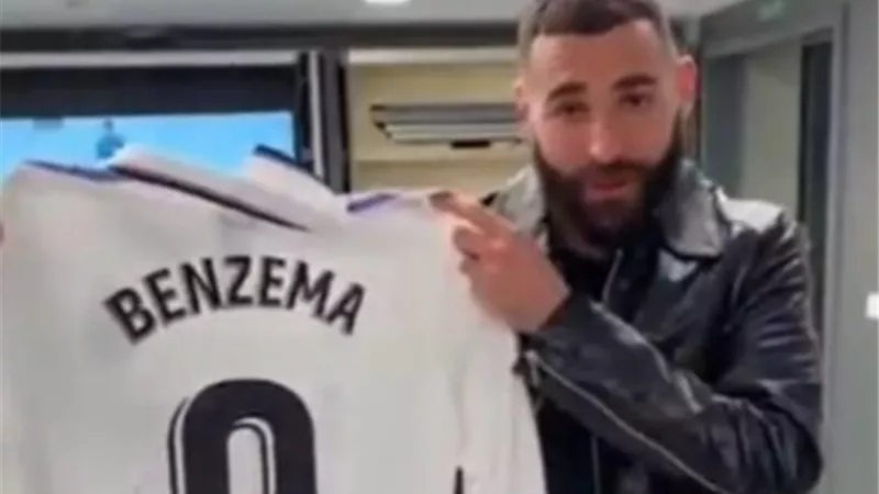 فيديو .. غرفة ملابس ريال مدريد أصبحت جاهزة لمباراة أتليتك بيلباو