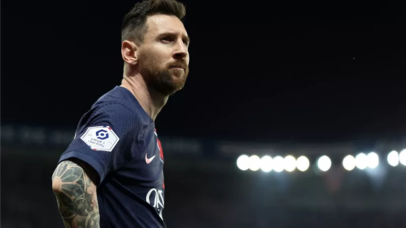 الهلال يترقب.. تعثر جديد في عودة ميسي لبرشلونة