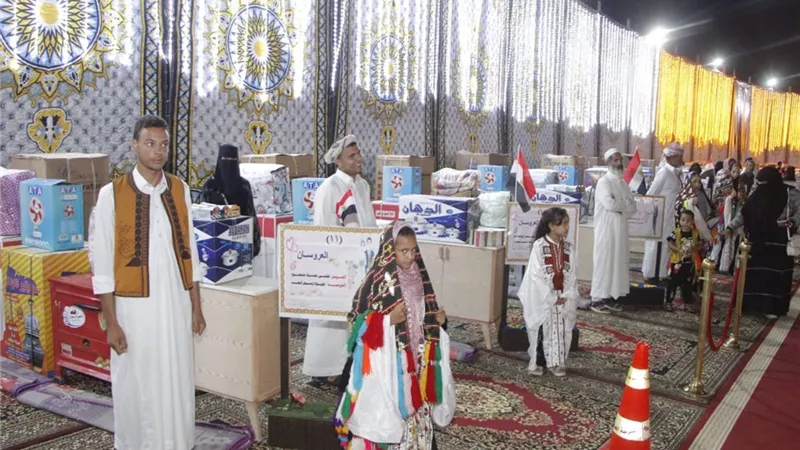 المنطقة الغربية تنظم لقاء مع عدد من شيوخ وعواقل مطروح وتنظم حفل زفاف جماعى لعدد 200 شاب وفتاة