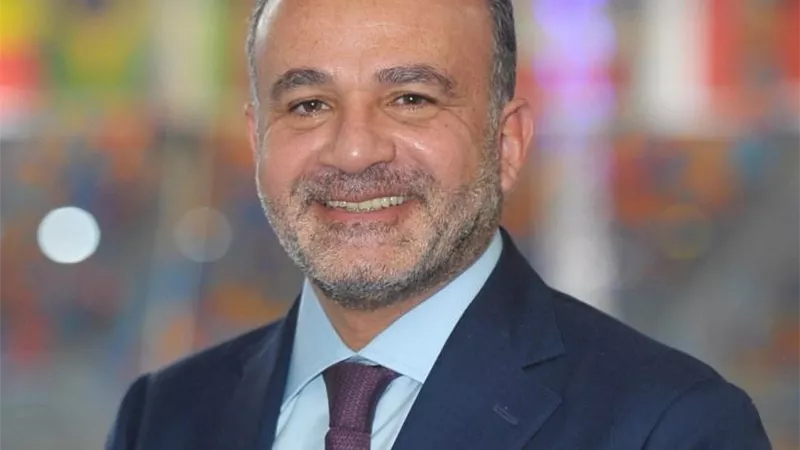 الحسيني يتابع الاستعدادات الخاصة بالبطولة الإفريقية للسلاح بمصر