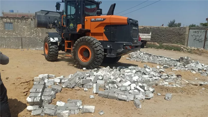 إزالة ٦٨ حالة تعدٍّ بأبوصوير الإسماعيلية