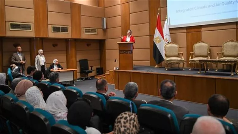البيئة تعلن بدء إعداد خطة الإدارة المتكاملة لجودة الهواء والمناخ
