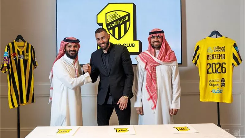 بنزيما لن يكون الأخير .. 3 نجوم عالمية على أعتاب الدوري السعودي