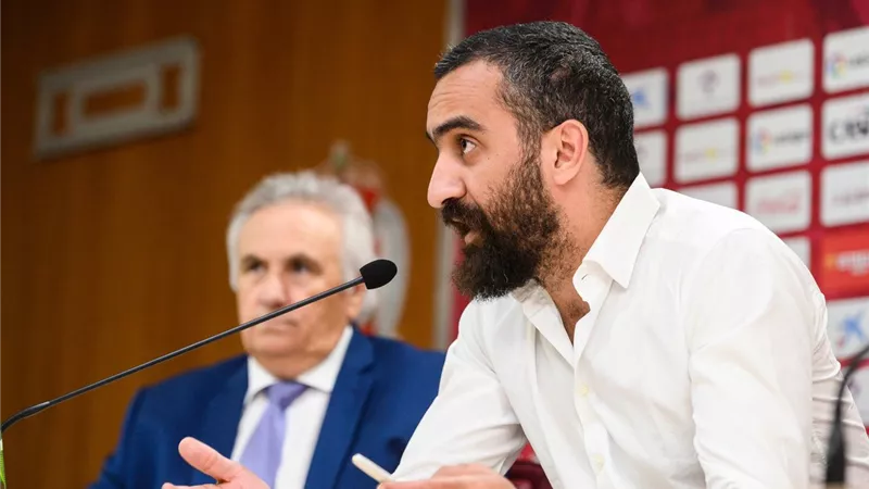 المدير التنفيذي لألميريا الإسباني يوضح الحل لتطوير الكرة المصرية