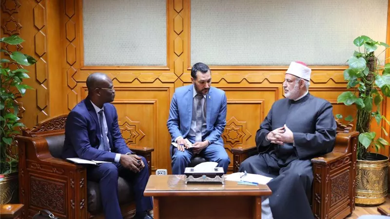 وكيل الأزهر يستقبل سفير توجو بدولة المغرب لبحث سبل التعاون