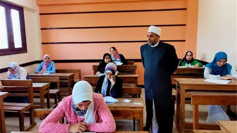 الهدوء يخيم على امتحانات شهادة ثانوية الأزهر بالشرقية
