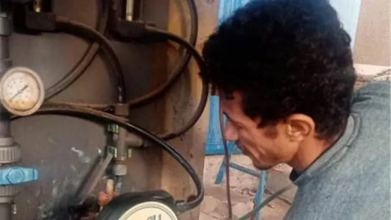 تركيب وصيانة منظومة الكلور بمحطات مياه القناة