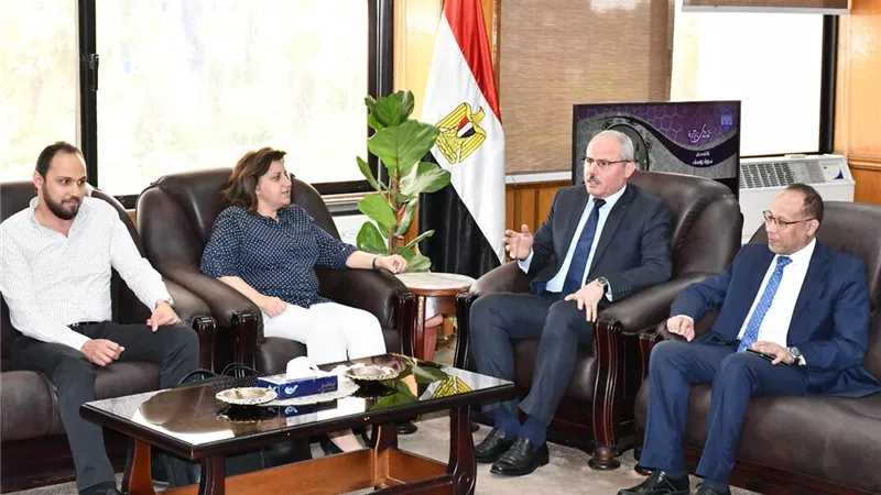 بدء مقابلات الوظائف الداخلية بمركز جامعة القناة للتطوير المهني