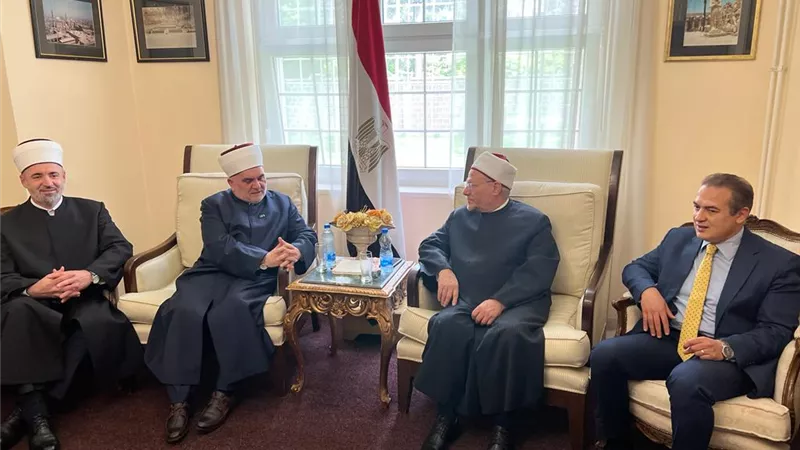 المفتي:أدعو مسلمي صربيا للاندماج الفعال في مجتمعهم الأوروبي
