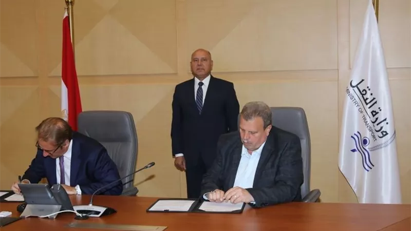 الوزير : نسابق الزمن لتوطين كافة صناعات النقل في مصر