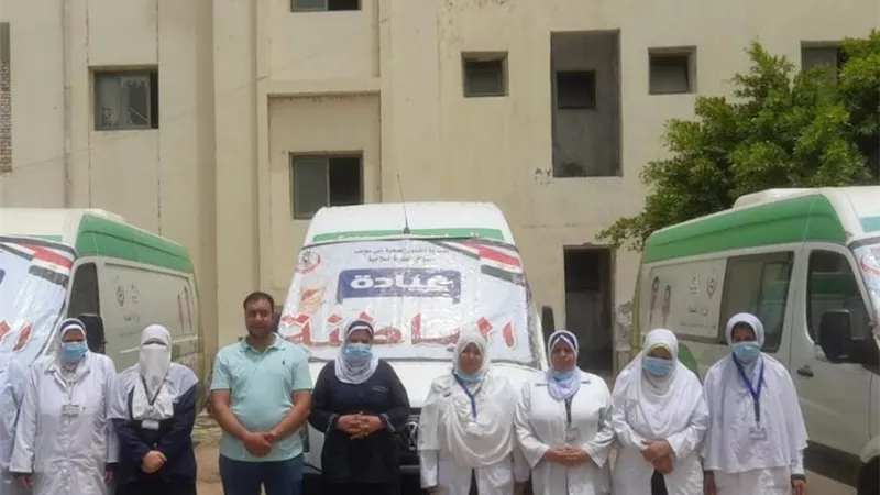 . الكشف على ١٤٨٢ مريضاً بقرية العواونه ببنى سويف