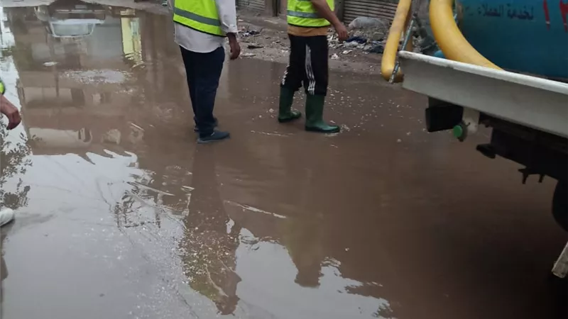 القاضي يتابع إزالة الآثار الناجمة عن موجة الطقس السئ