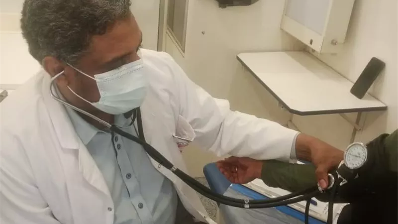 الكشف على ٥٧٨ مواطنا بقافلة طبية مجانية بقوص
