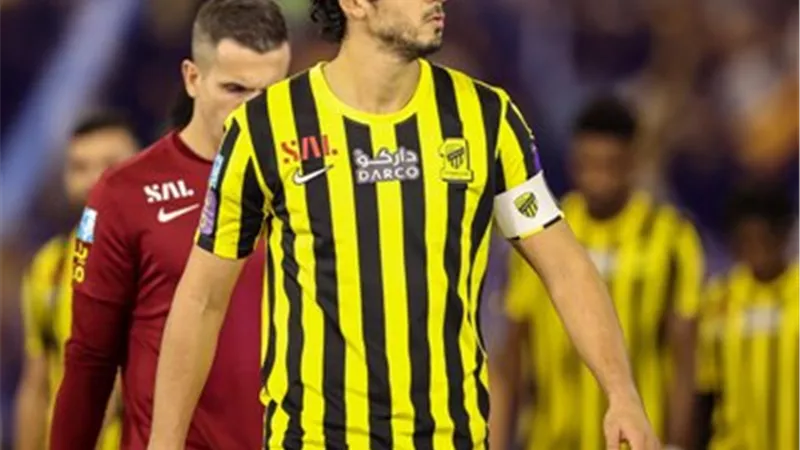 اتحاد جدة يعلن نجاح عملية الرباط الصليبى لـ أحمد حجازى