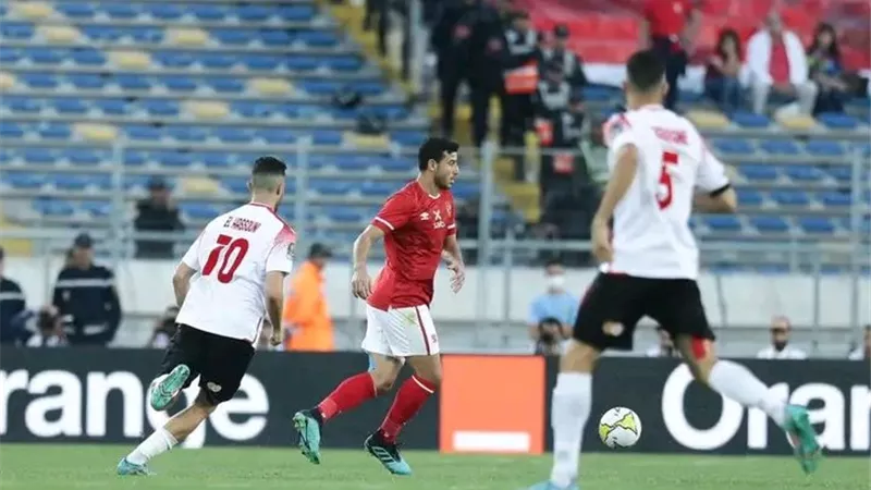 الوداد يتدرب بالعربي الزاولي قبل مواجهة الأهلي