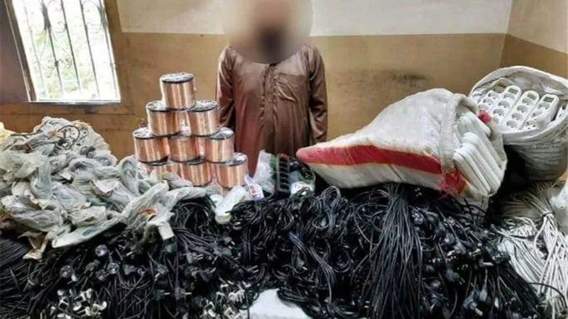 ضبط شخص لإدارته ورشة لتصنيع الأدوات الكهربائية بدون ترخيص بالقاهر