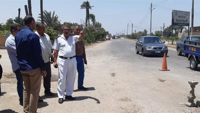 هبوط أرضى مفاجئ على عداية نفقية بقرية باروط بمركز بني سويف