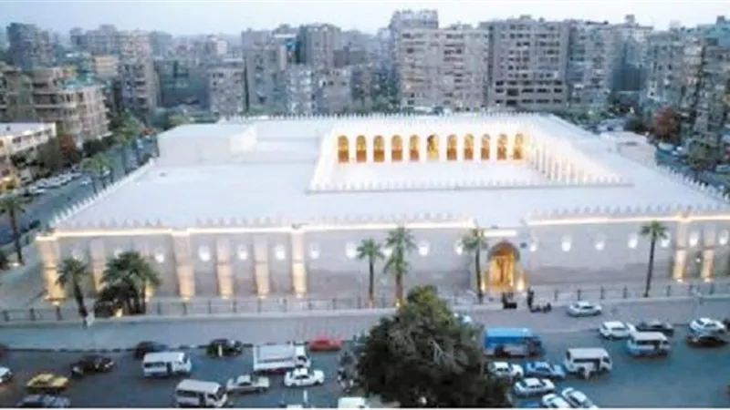 مسجد الظاهر بيبرس.. يتصدر اهتمامات السوشيال ميديا