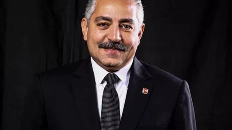 ظروف صحية.. العامري فاروق يعلن سر غيابه عن نهائي إفريقيا