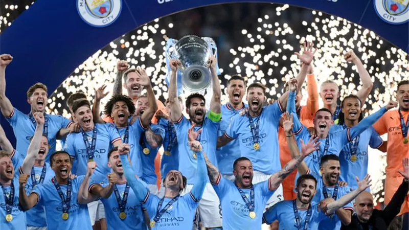 جوندوجان بعد تحقيق لقب دوري أبطال أوروبا : اليوم صنعنا التاريخ