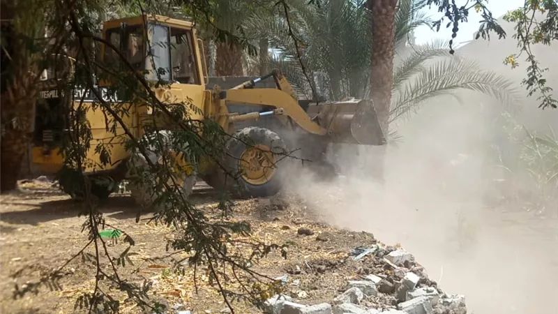 إزالة أكثر من 300 حالة تعد فى 