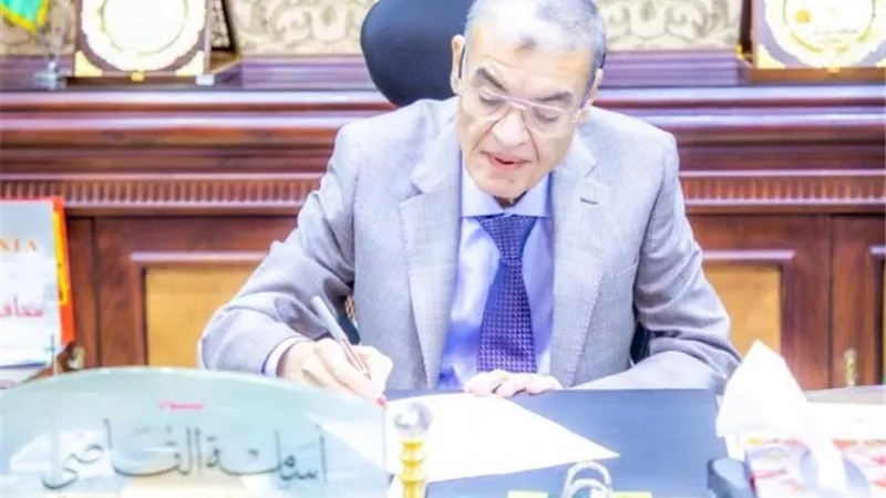 افتتاح منفذاً لبيع اللحوم و المواد الغذائية في قرية صندفا