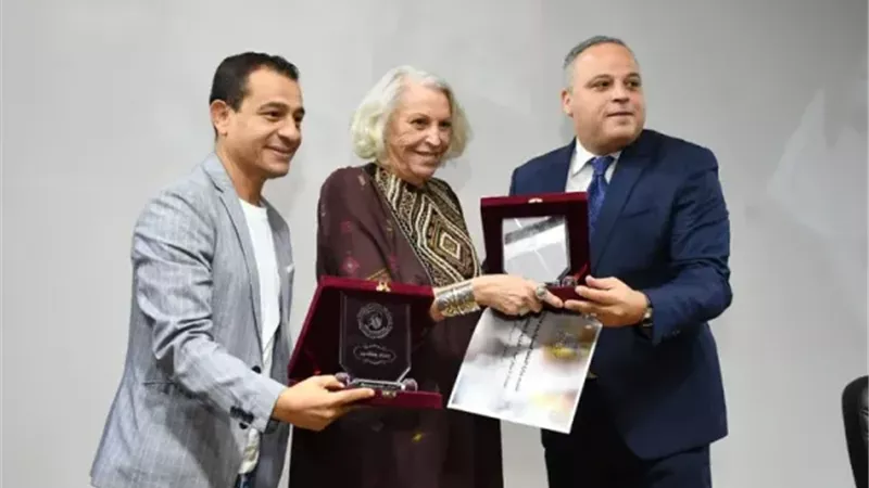سر غياب فريدة فهمى عن وسائل الاعلام