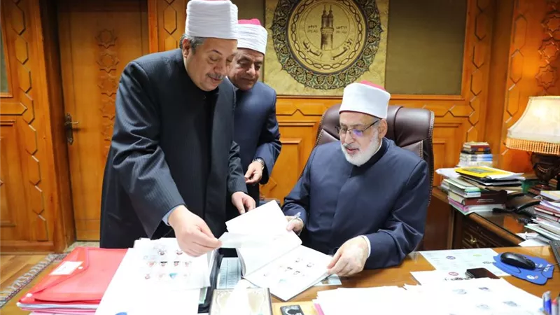 وكيل الأزهر يعتمد نتيجة الدور الأول لشهادات القراءات