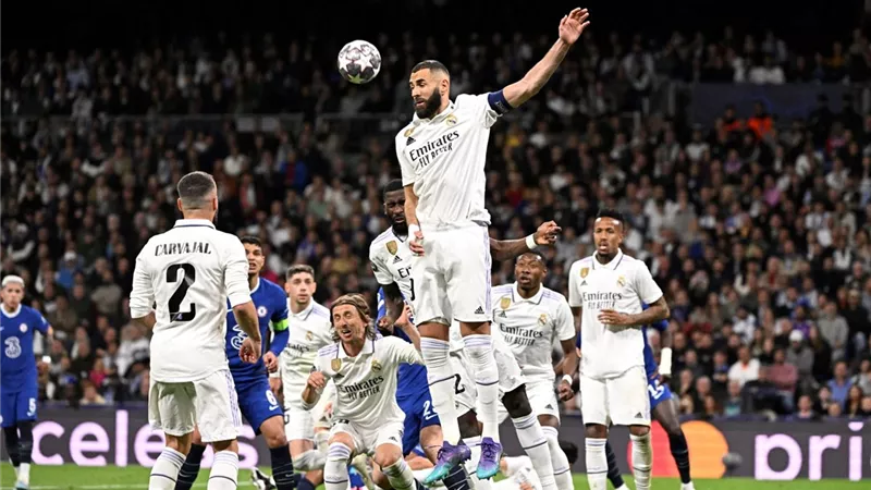 ميلان ينافس ريال مدريد على صفقة صيفية