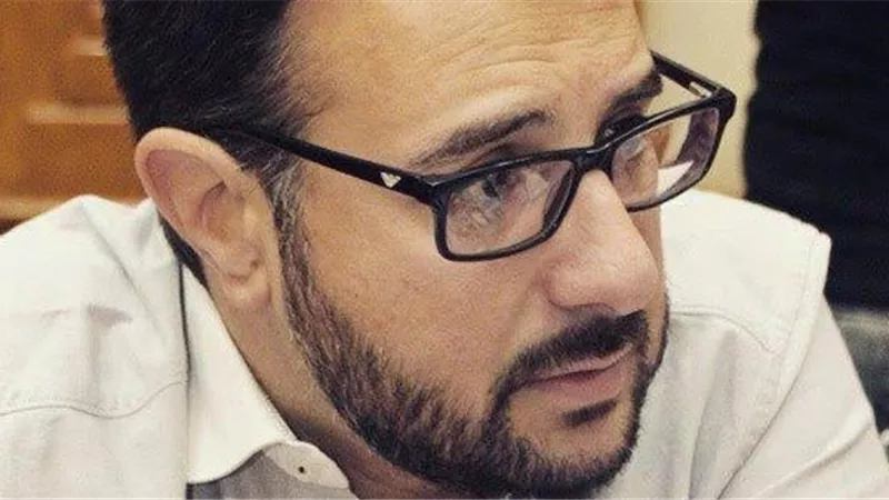 الموت يفجع الفنان كريم أبو زيد فى شقيقه