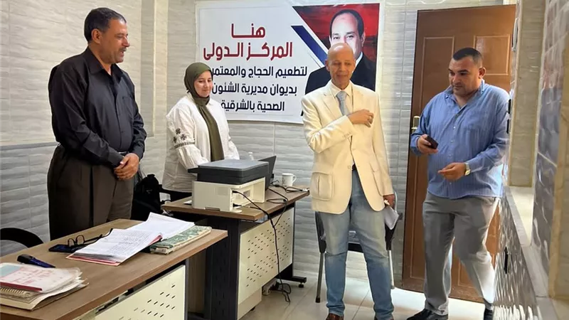 مسعود يتفقد سير العمل بالمركز الدولي لتطعيم المسافرين