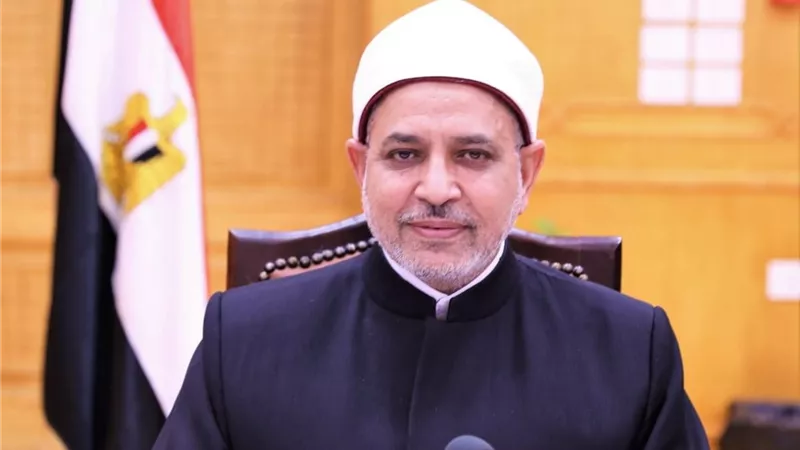 رئيس جامعة الأزهر يتابع أعمال امتحانات الفصل الدراسي الثاني