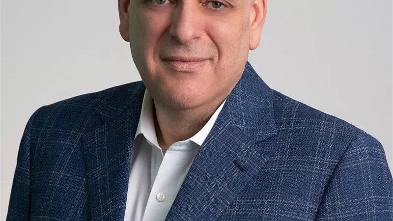 ثيو باناجيوتولياس رئيساً تنفيذياً لتحالف ستار العالمي