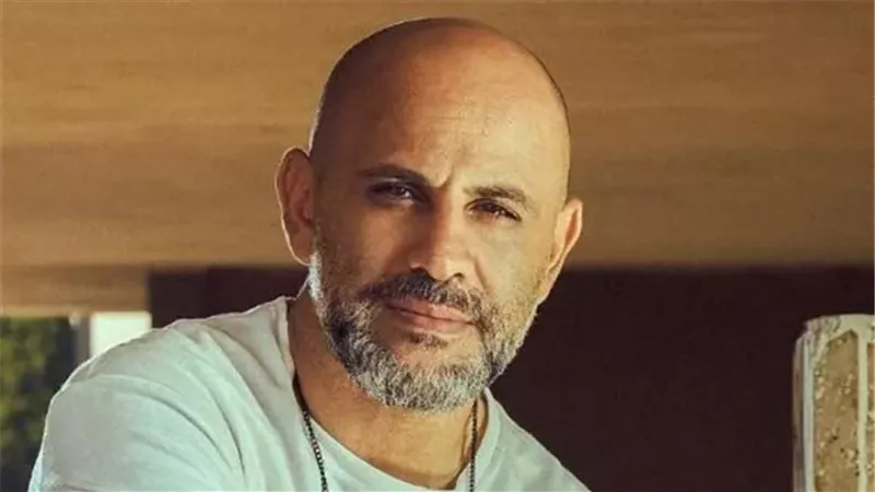 عزيز الشافعي يطشف عن نصيحة من مخرج امريكي له