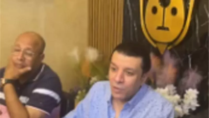 مصطفى كامل: 