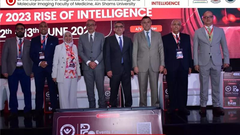 رئيس جامعة عين شمس يفتتح المؤتمر العلمي لقسم الأشعة التشخيصية