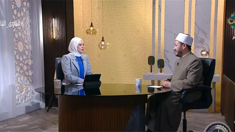 ما حكم من يرتكب ذنب ثم يتوب ثم يعود إلى نفس الذنب مرة أخرى؟