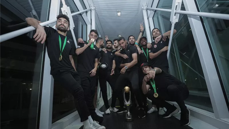 نجم الأهلى يقترب من الإنضمام إلى هذا النادى