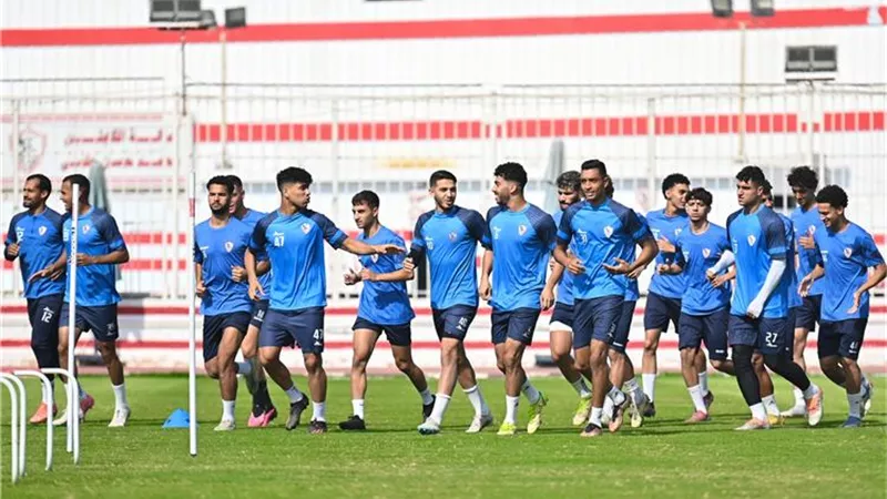 أوسوريو يعقد جلسة مع لاعبي الزمالك.. وتعليمات خاصة لروقا