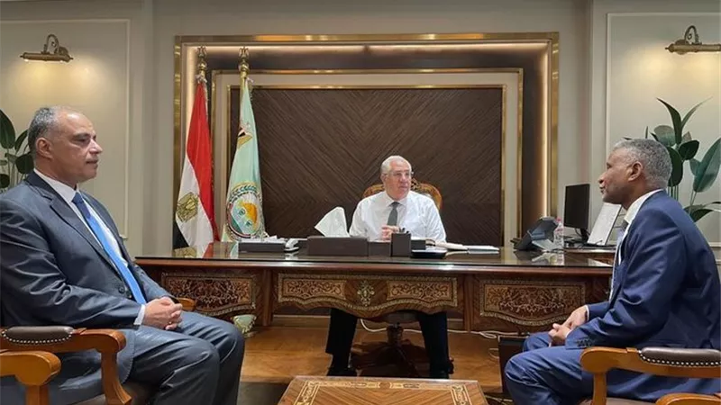 القصير يتابع مع ممثل الفاو آليات تفعيل مبادرة الزراعة والغذاء