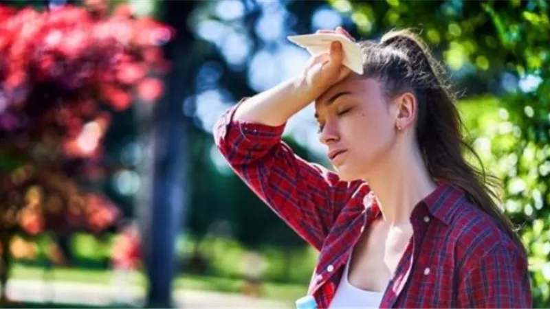 نصائح للتعامل مع درجة الحرارة المرتفعة في الصّيف