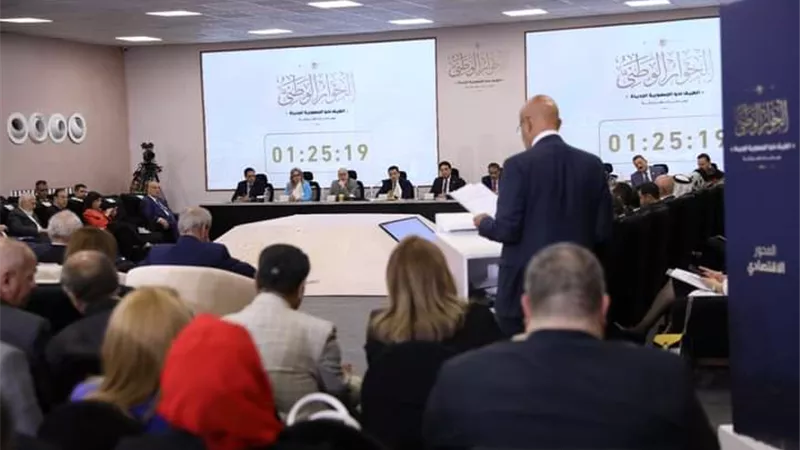 عضو مجلس أمناء الحوار الوطني: فدان الأرض الزراعية يقابله ١١ مواطن