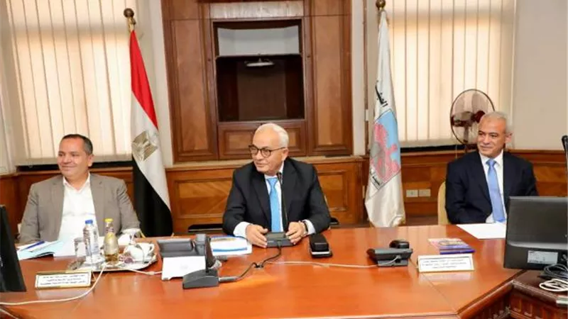 حجازي يرأس اجتماع مجلس إدارة الهيئة العامة للأبنية التعليمية