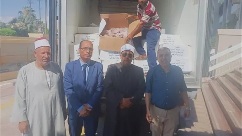 أوقاف الإسماعيلية تتسلم ٢ طن من لحوم صكوك الإطعام