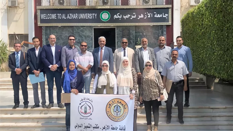 انطلاق القافلة الطبية لجامعة الأزهر إلى مدينة رأس غارب