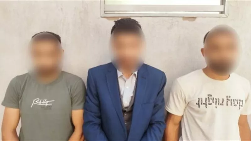 ضبط 3 أشخاص ضربوا شابا واستولوا على سيارته في الجيزة