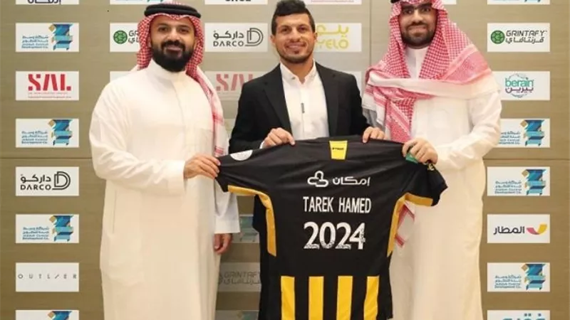 اتحاد جدة يُحدد مصير طارق حامد في يوليو المقبل