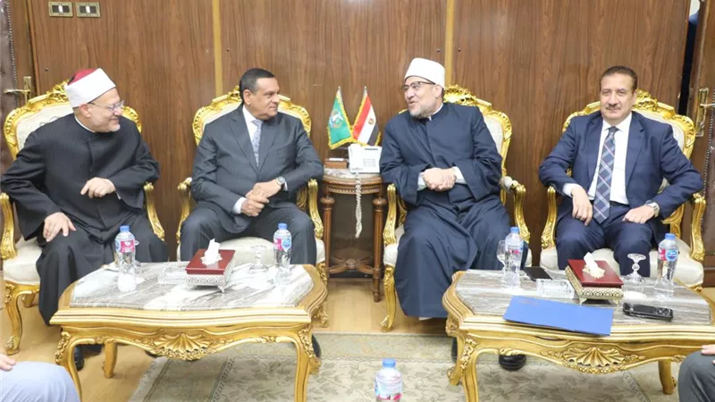 وزيرا التنمية المحلية والأوقاف ومفتى الجمهورية فى زيارة للمنوفية