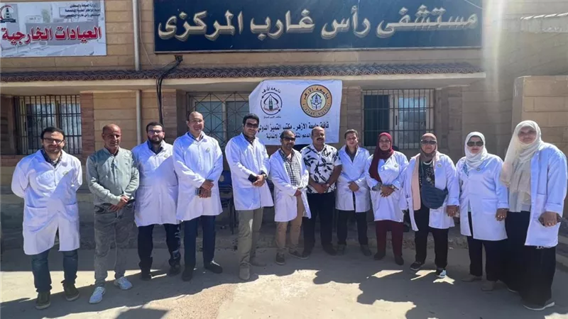 قافلة جامعة الأزهر تعالج 1000 حالة براس غارب